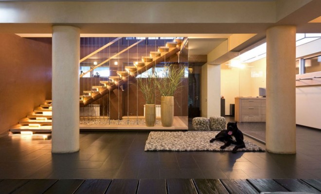 Modern-Staircase-Design-Include-Quarter-Landing-Stairs-With-Lighting-660x400.jpg (60 KB)